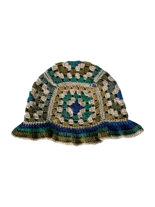 EVERGREEN HANDMADE CROCHET BUCKET HAT