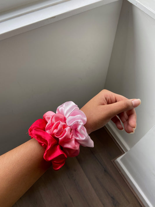 BLOSSOM SATIN SCRUNCHIES - PACK OF 3